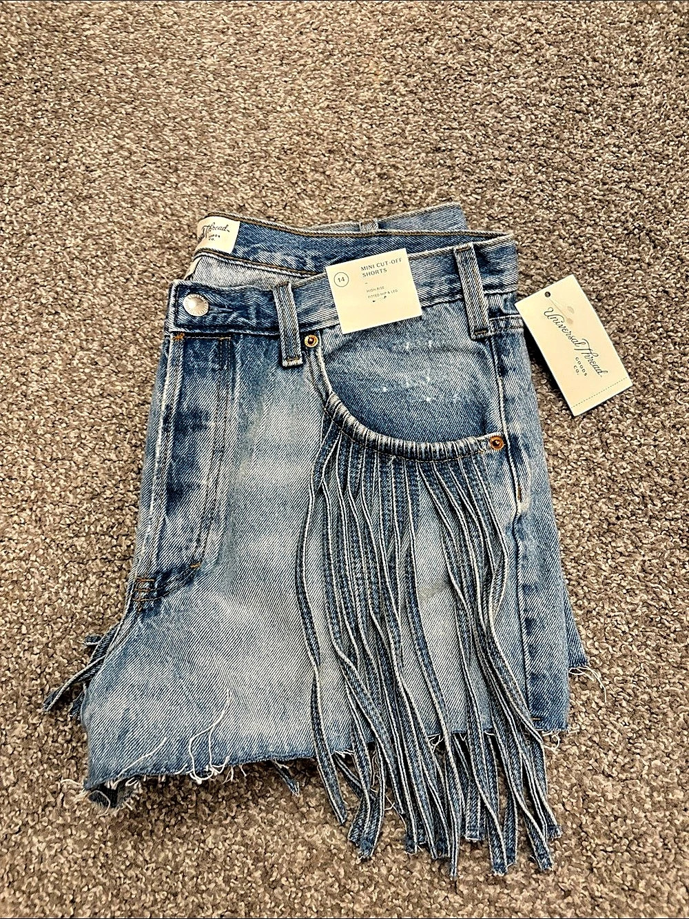 High Rise Mini Cut-Off Fringe shorts - Picture 2 of 7